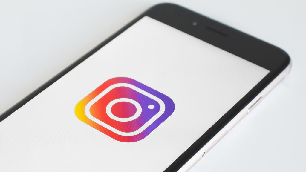 instagram logo
